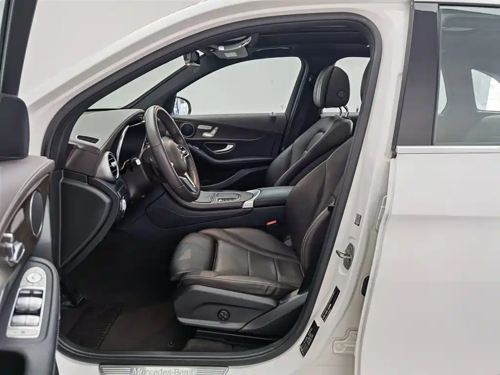 Mercedes-Benz GLC 2021 GLC 260 L 4MATIC