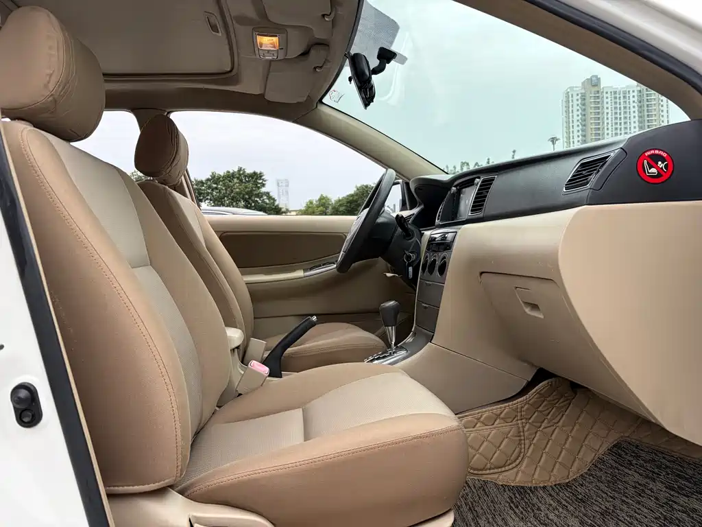 Toyota Corolla — миниатюра 11