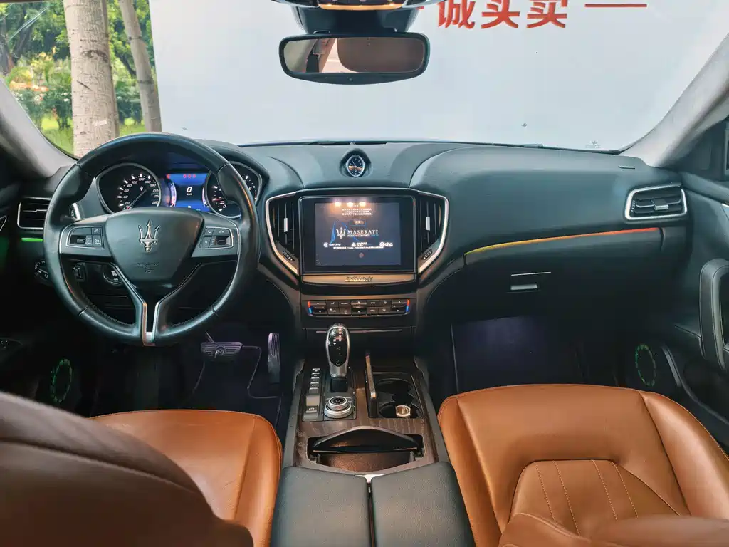 Maserati Ghibli — миниатюра 8