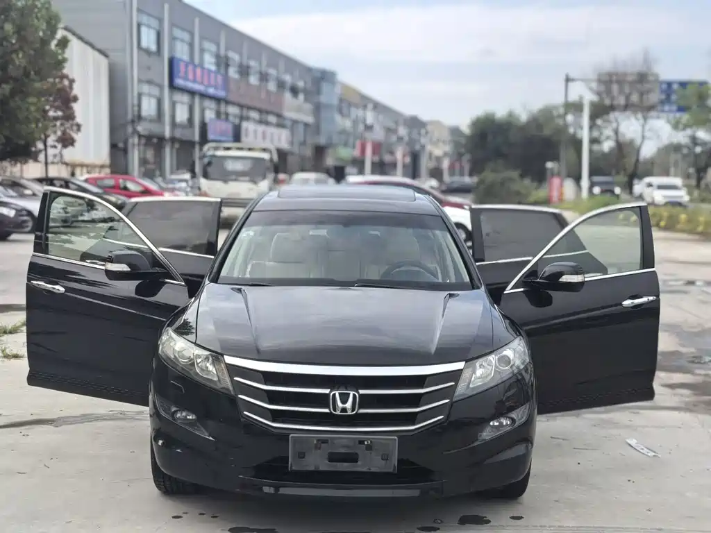 Honda Crosstour — миниатюра 9