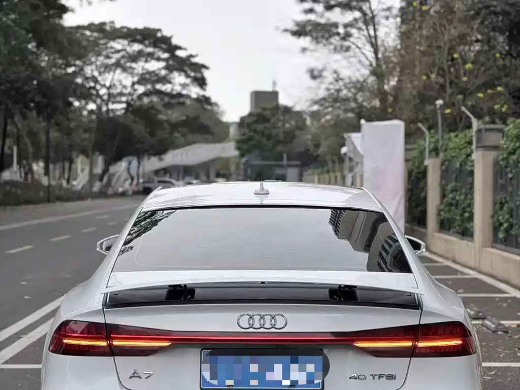 AUDI A7