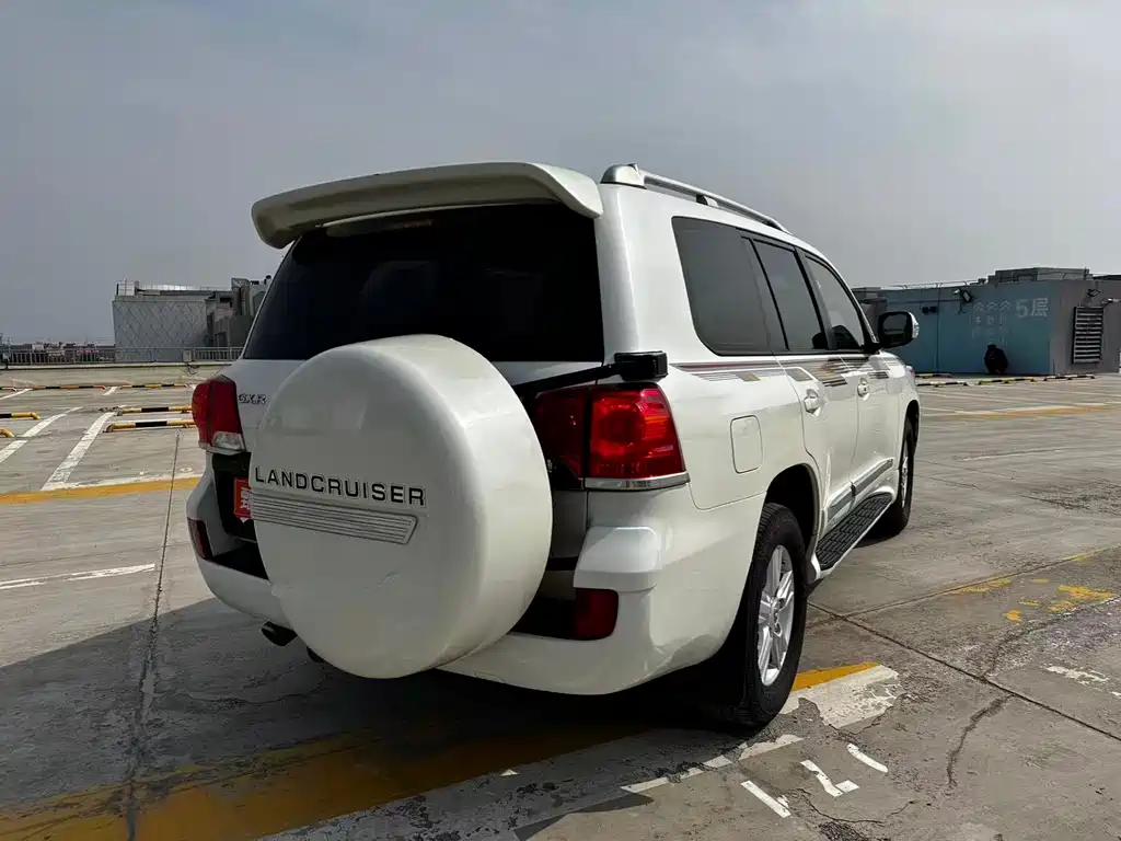 Toyota Land Cruiser 2015 4.0L V6