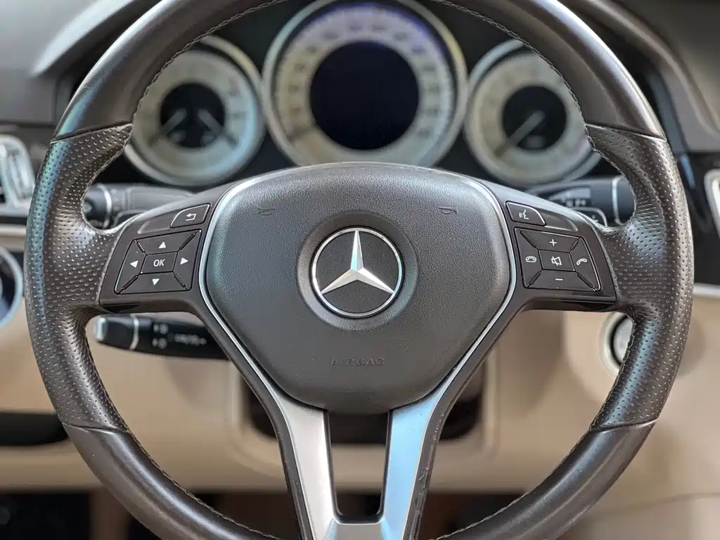 Mercedes-Benz E-Class E 2015 E 260 L Sport