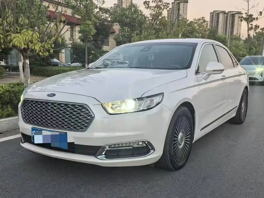Ford Taurus