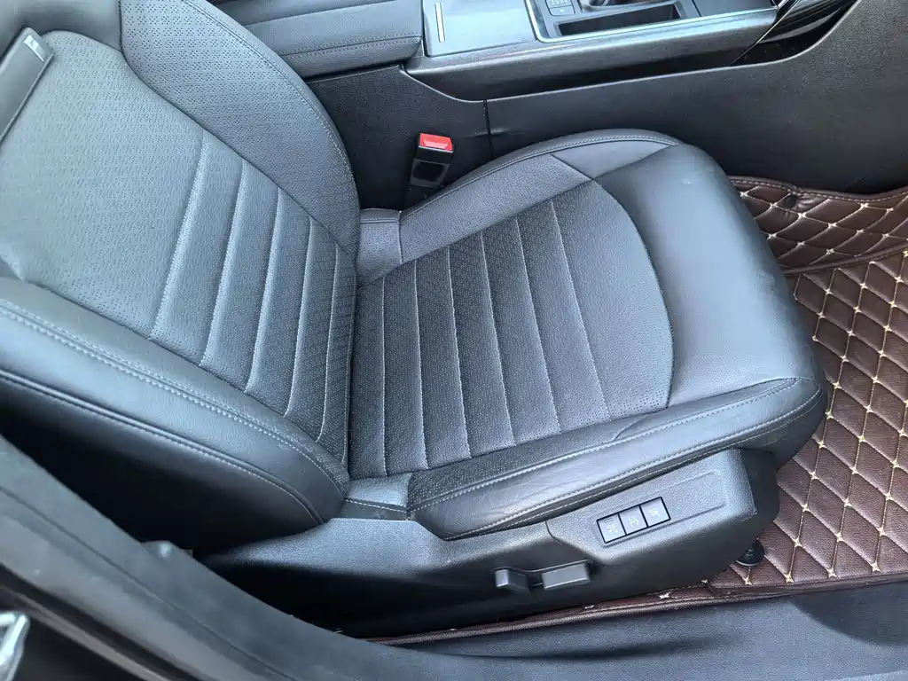 Citroen C6 — миниатюра 20