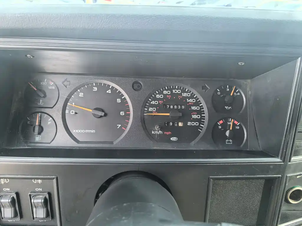Jeep BAIC JEEP 95 2.5L