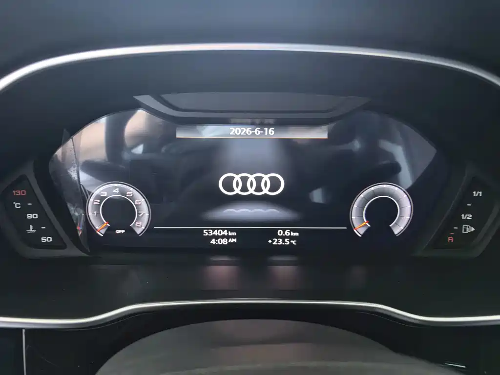 Audi Q3 2023 — фото 7