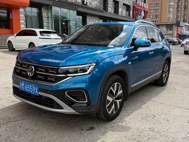 Volkswagen Tharu