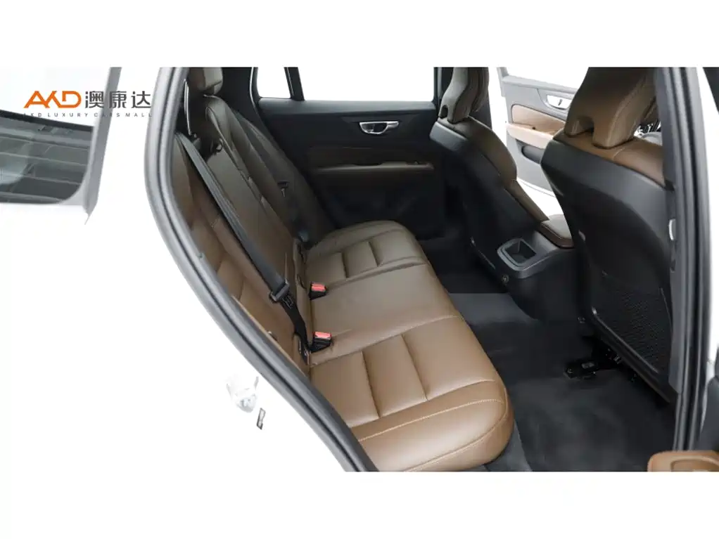 Volvo V60 2024 B5 Luxury