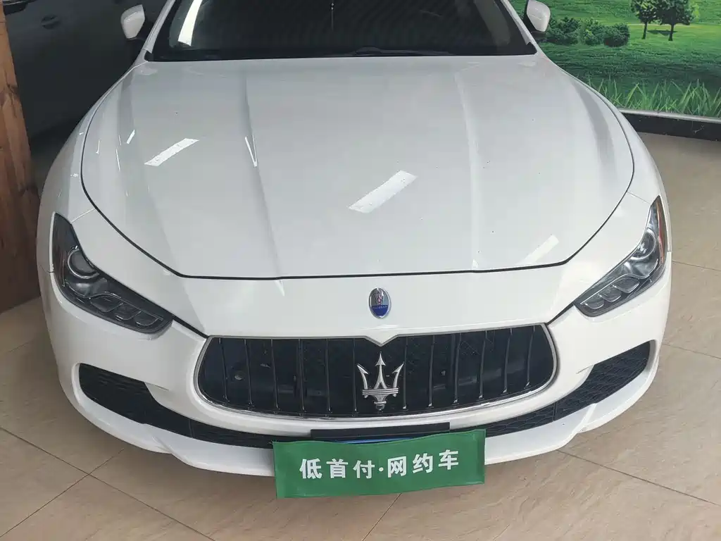 Maserati Ghibli 2015