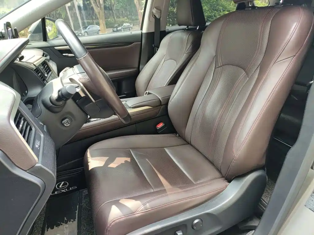 Lexus RX — миниатюра 11
