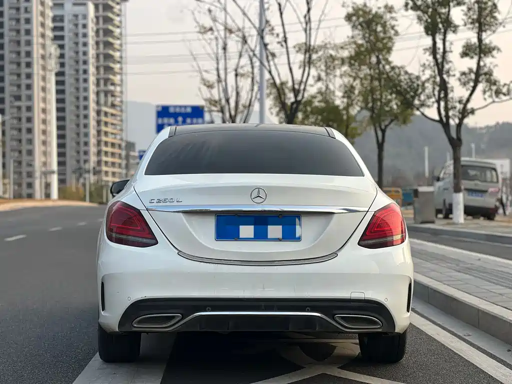MERCEDES-BENZ C CLASS