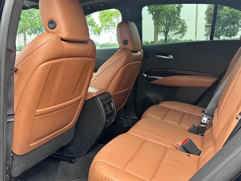 Cadillac XT4 2022 28T Luxury