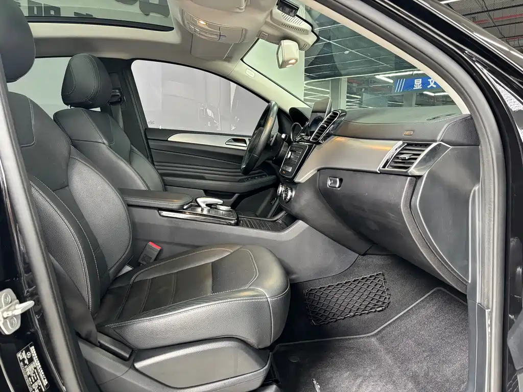 Mercedes-Benz GLE 2015 GLE 400 4MATIC SUV