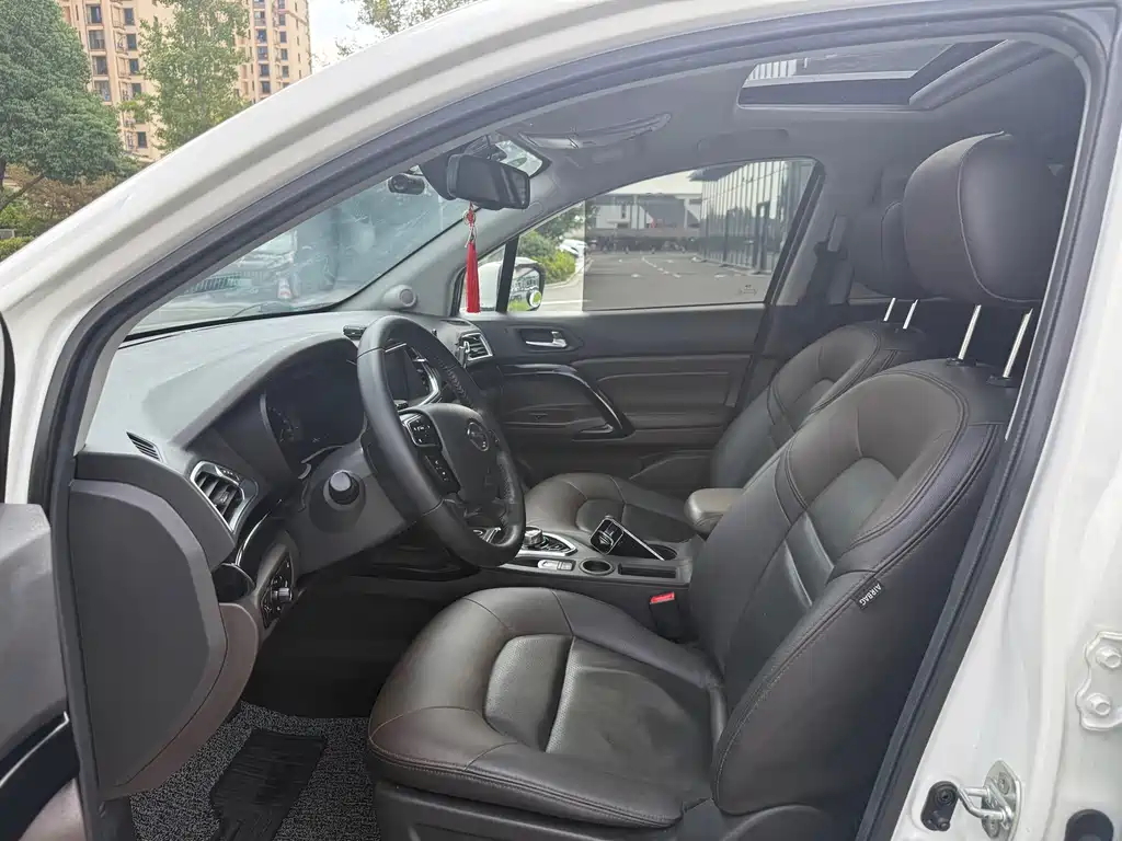 GAC TRUMPCHI GS4 NEW ENERGY