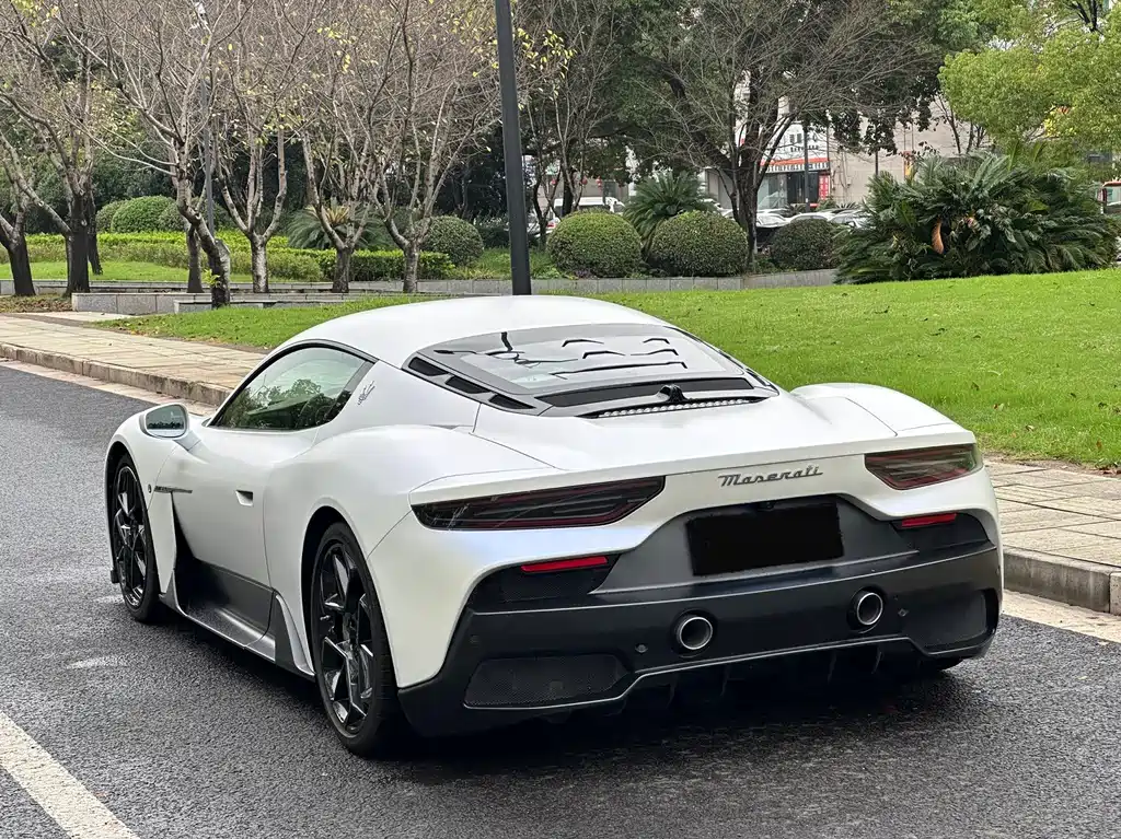 Maserati MC20 — миниатюра 3