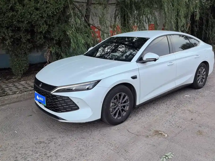 2025 BYD Qin - zdjęcie 1 z 16