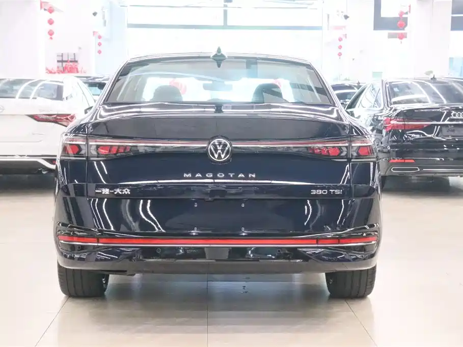 Volkswagen Magotan 2024 380TSI DSG