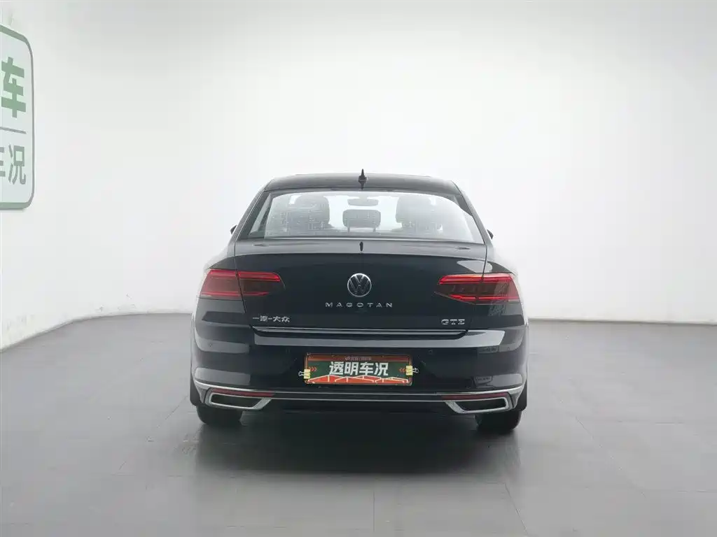 VOLKSWAGEN MAGOTAN GTE PLUG IN HYBRID