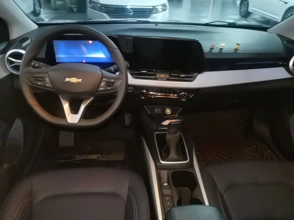 Chevrolet Monza — миниатюра 10