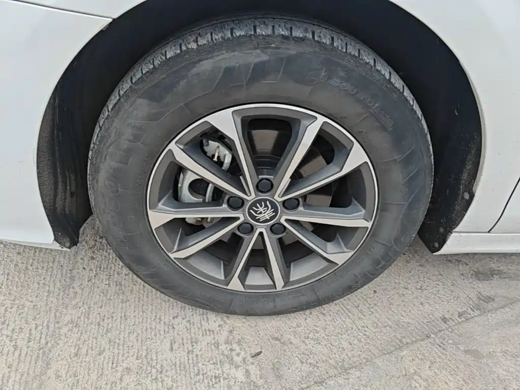 BYD Qin PLUS — миниатюра 23