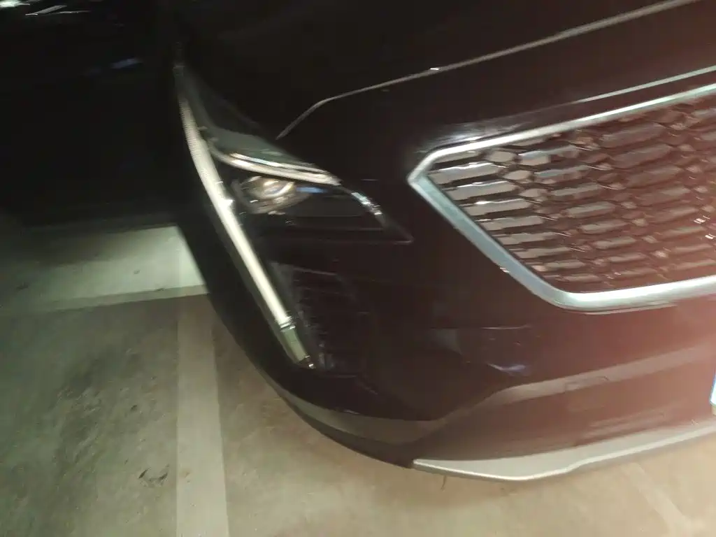 Cadillac XT4 — миниатюра 7