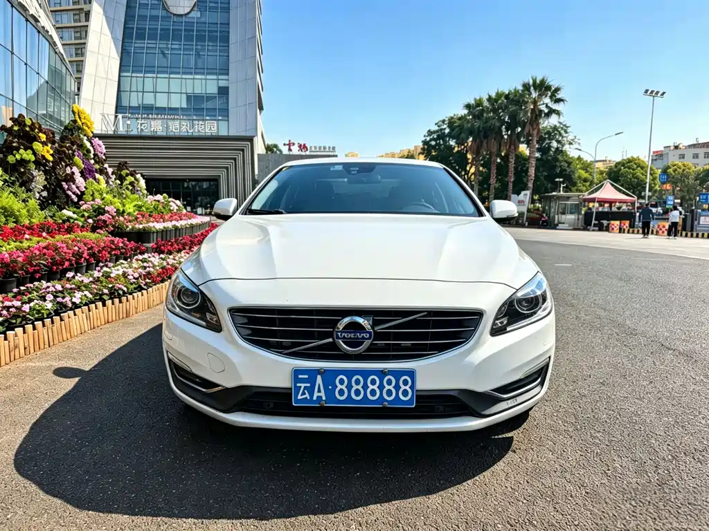 Volvo S60 2017 S60L T5