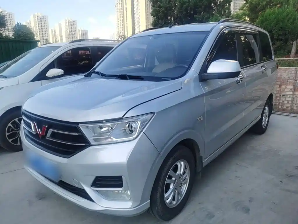 Wuling Hongguang — миниатюра 2
