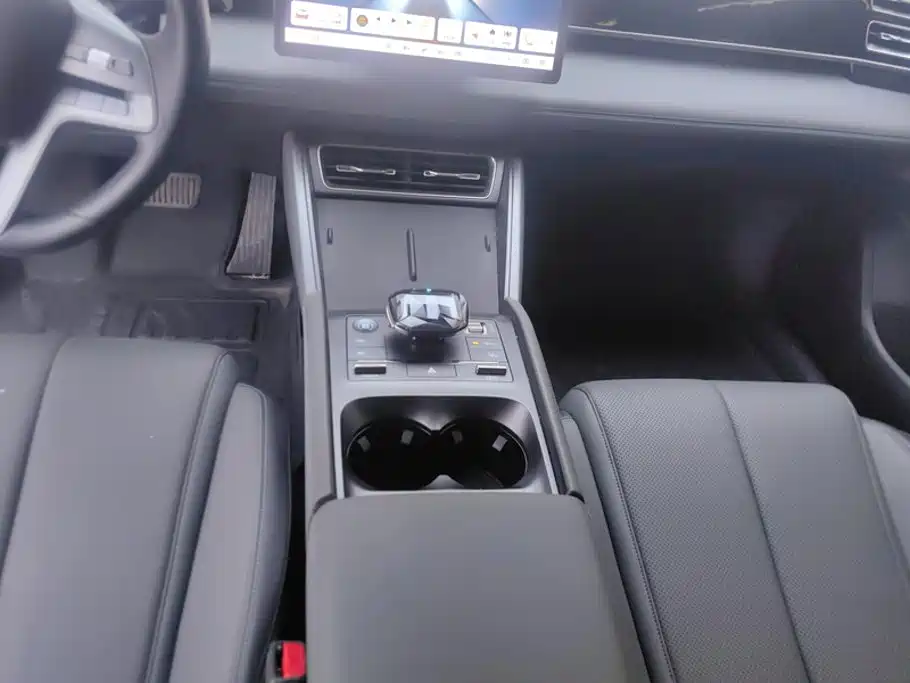 BYD Qin L — миниатюра 16