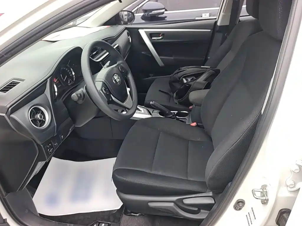 Toyota Corolla — миниатюра 15