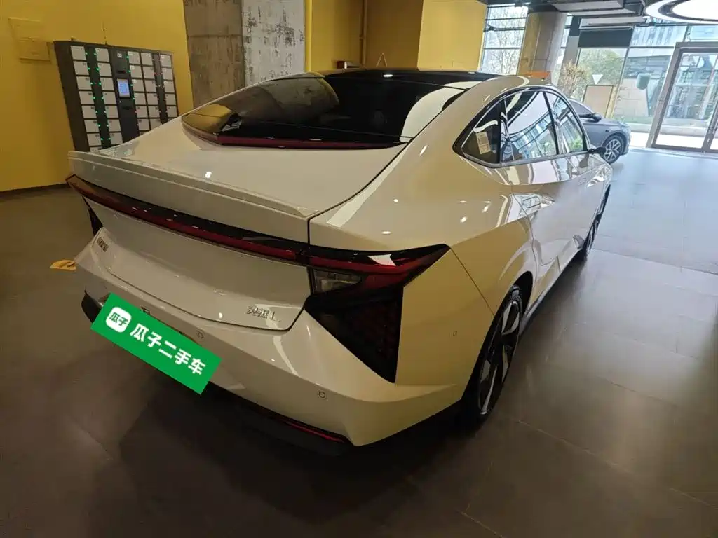 Lingxi L
