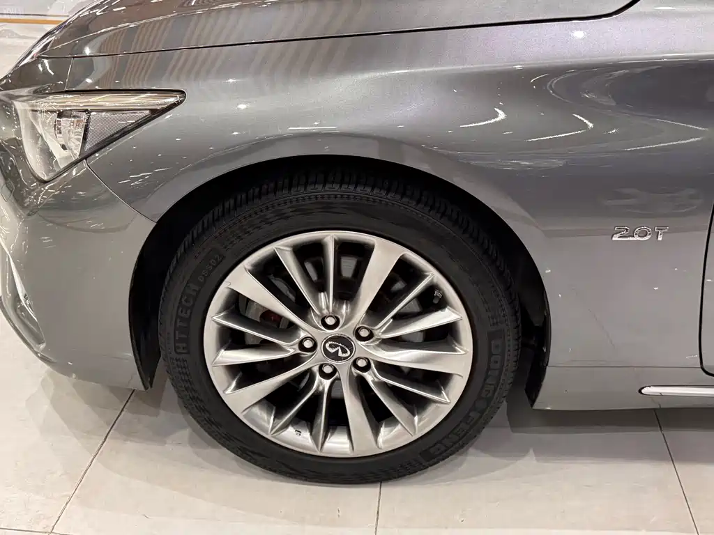 Infiniti Q50L — миниатюра 13