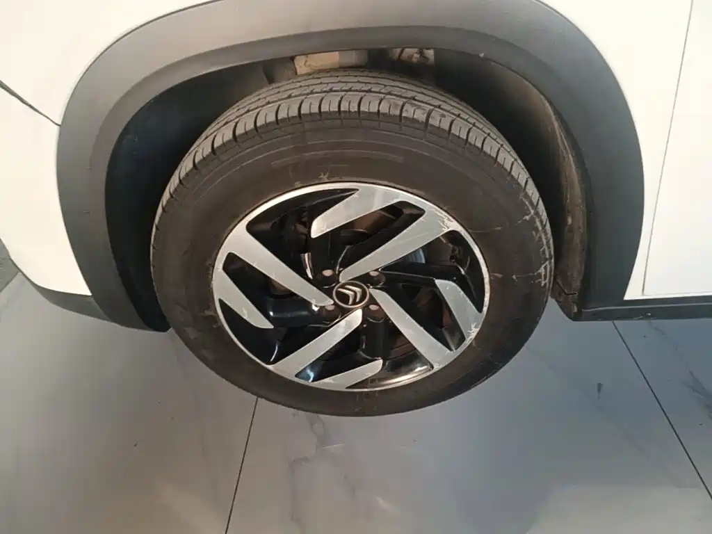 Citroen C3-XR — миниатюра 23