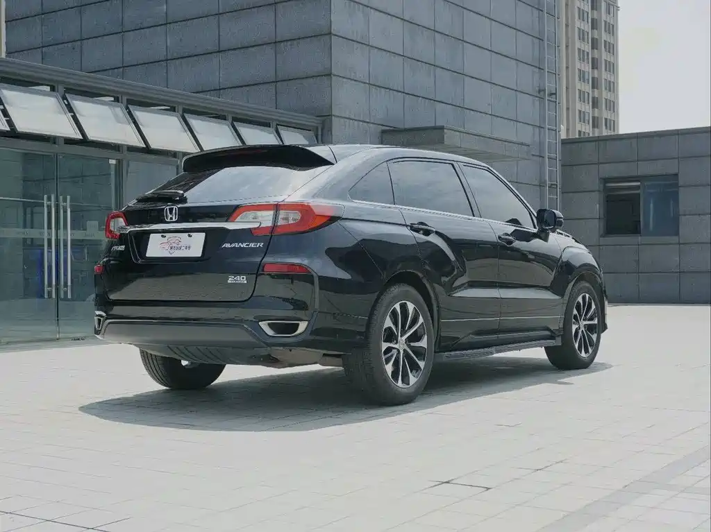 Honda Avancier 2017 240TURBO Luxury