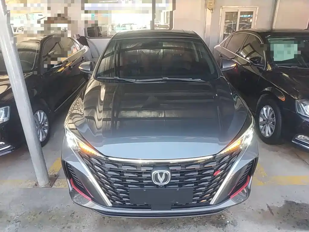 Changan Eado — миниатюра 3