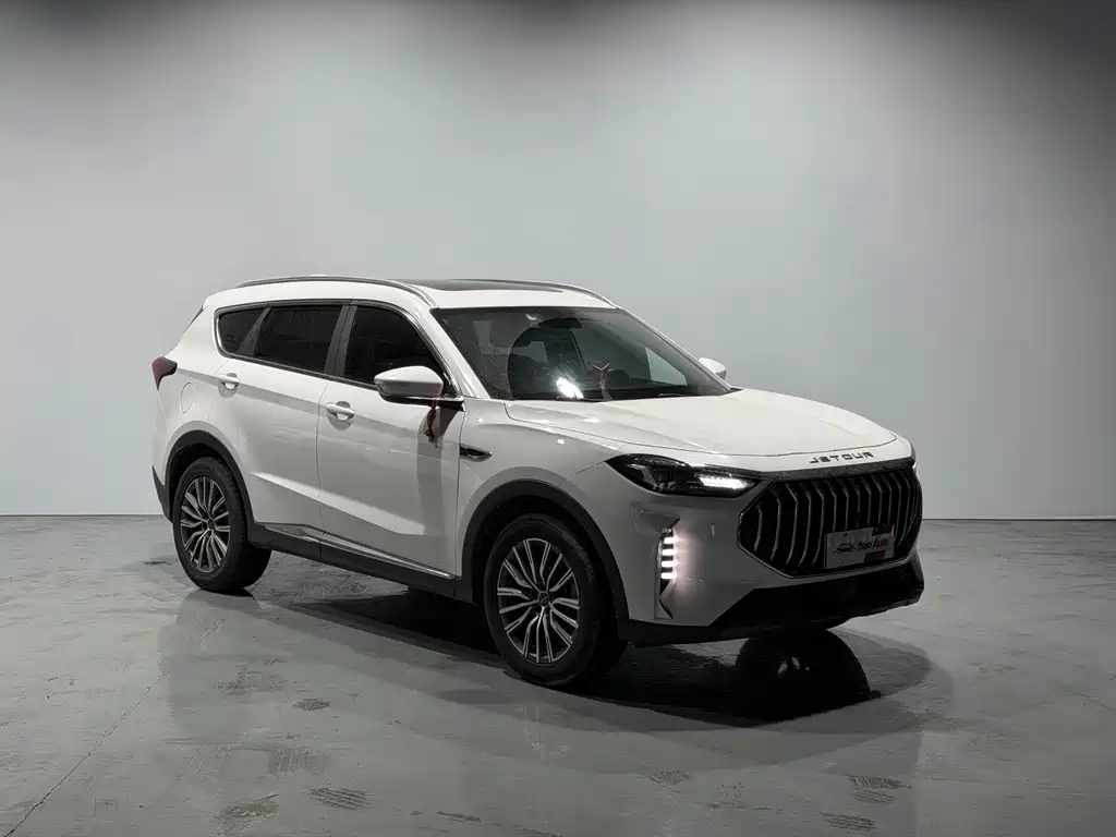JETOUR X70 PLUS 2023 1.5T DCT Warrior PLUS 7 мест