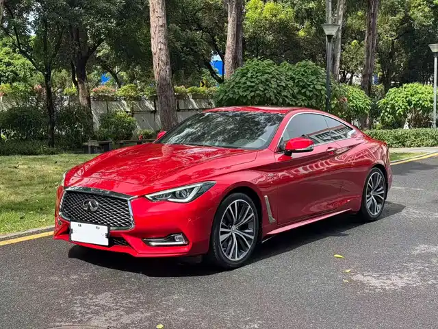 Infiniti Q60