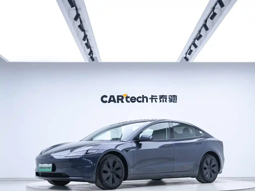 Tesla Model 3 2023 RWD Drive Dynamic Edition