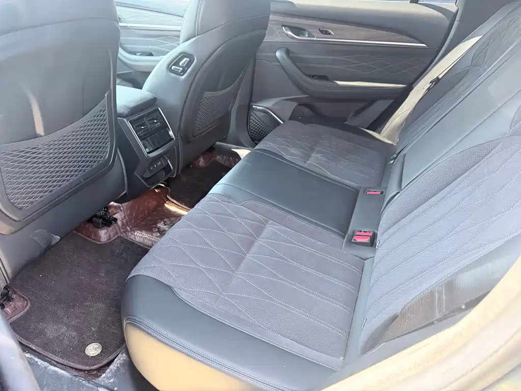 Geely Monjaro L 2025 2.0TD AT