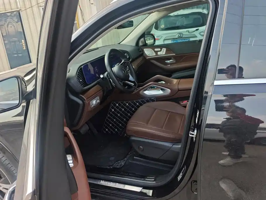 Mercedes-Benz GLE New Energy — миниатюра 9