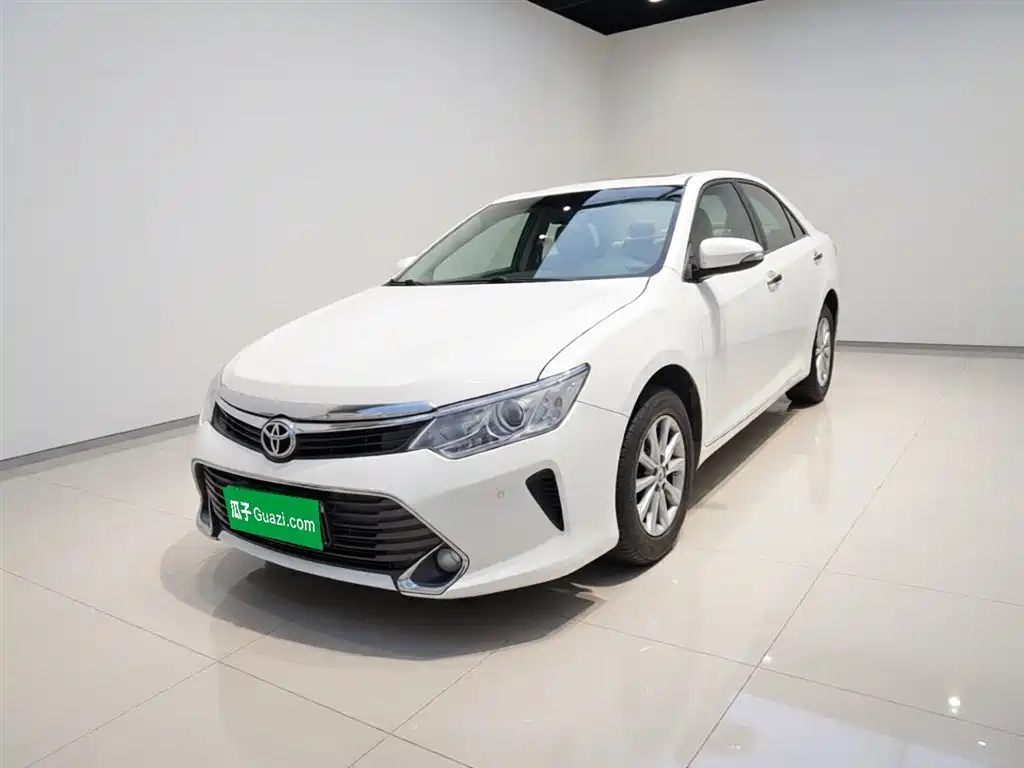 Toyota Camry 2015