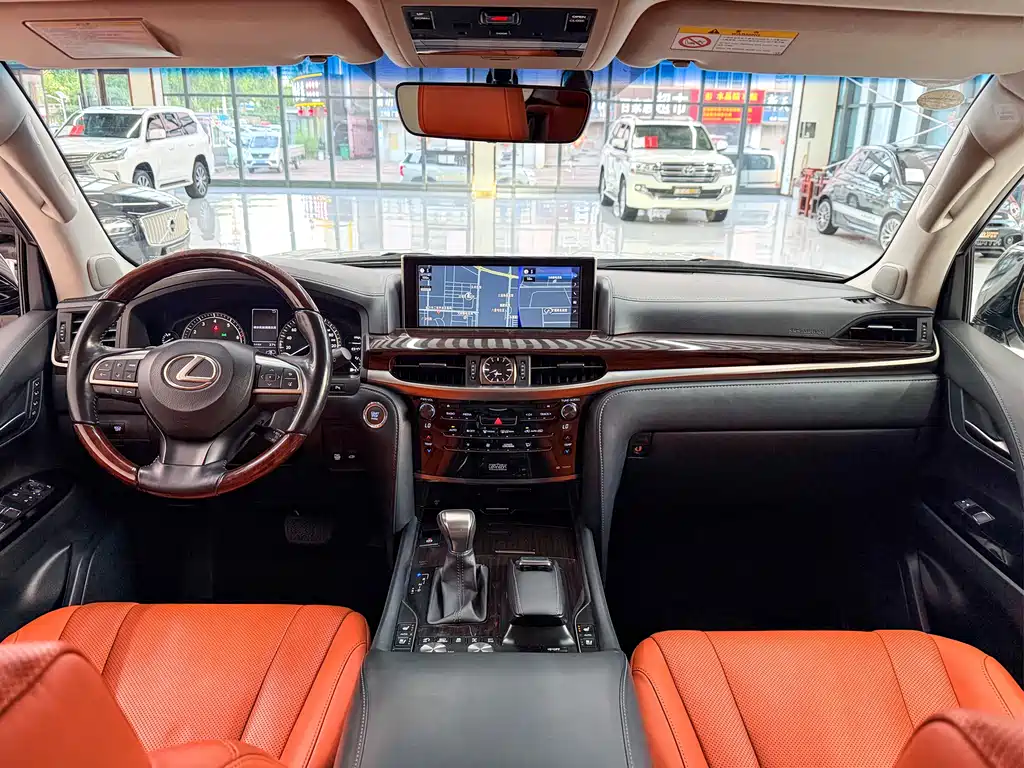 Lexus LX 2016 570 Luxury