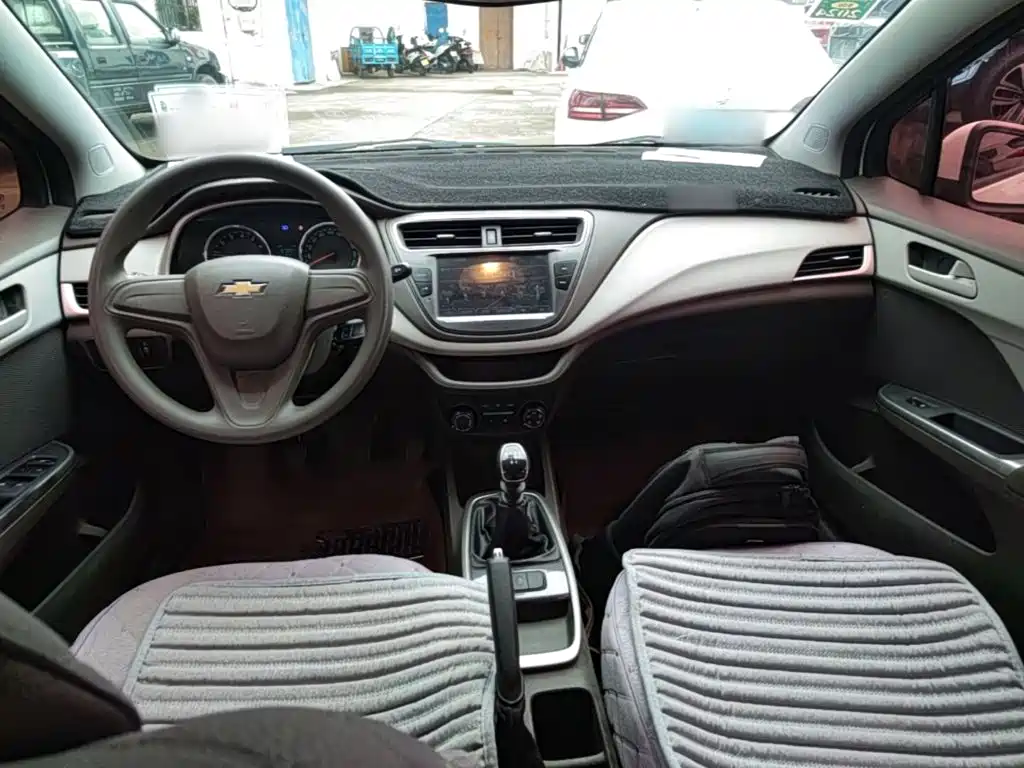 Chevrolet Lova RV — миниатюра 10