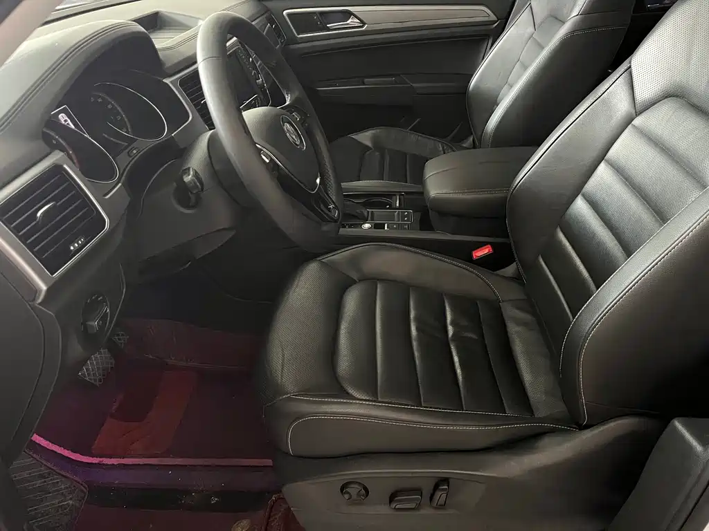 Volkswagen Teramont — миниатюра 3