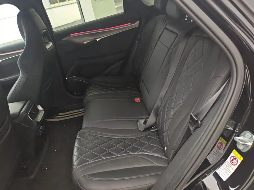 BYD Sealion 07 EV — миниатюра 17