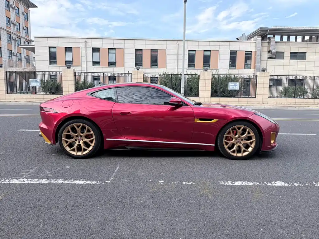Jaguar F-TYPE — миниатюра 18