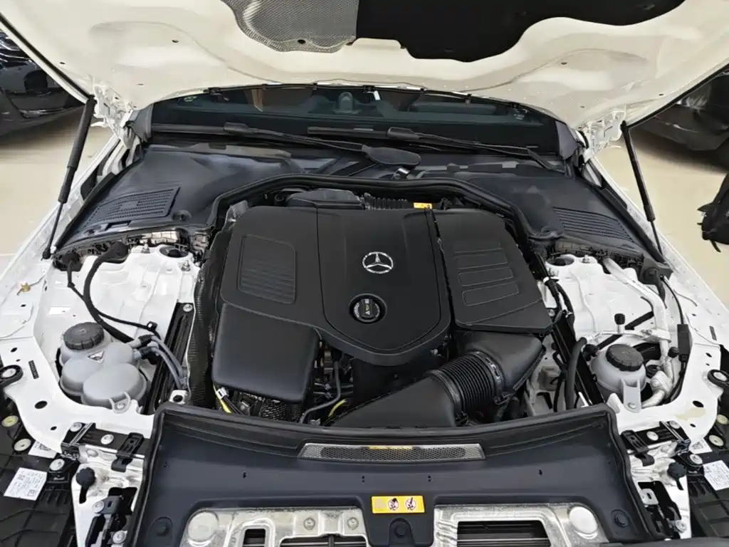 Mercedes-Benz C-Class — миниатюра 20