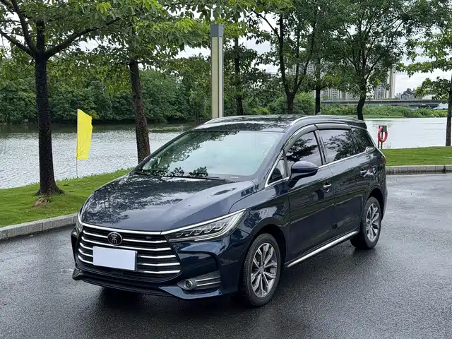 2019 BYD Song Max