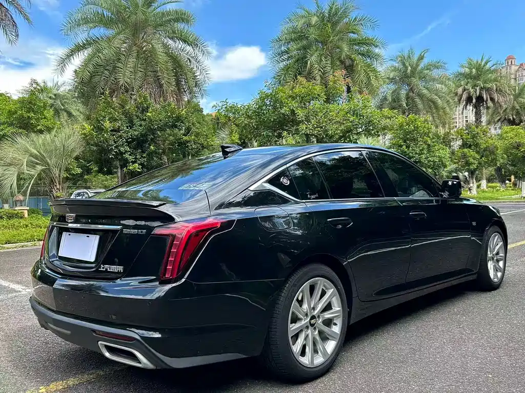 Cadillac CT5 2021 28T