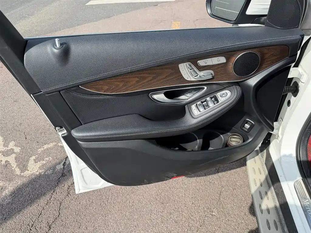 Mercedes-Benz GLC 2020 GLC 300 L 4MATIC